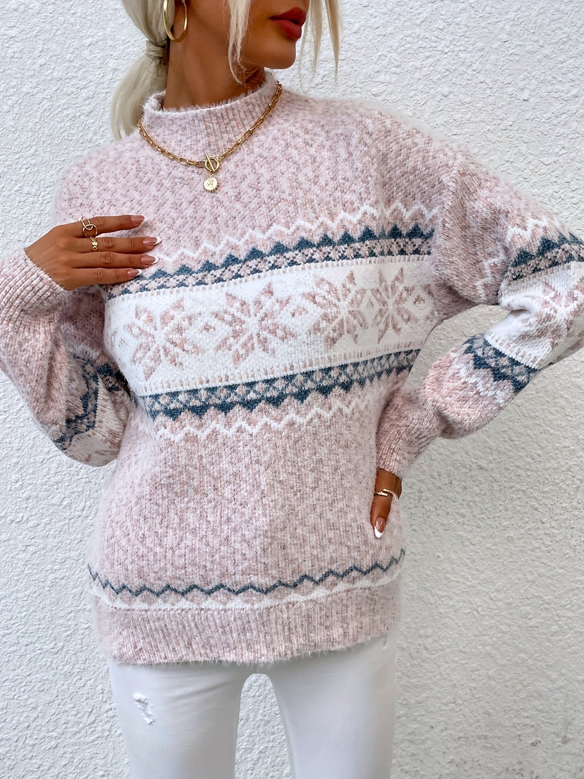 Ramona | Cozy Snowflake Mock-Neck Sweater