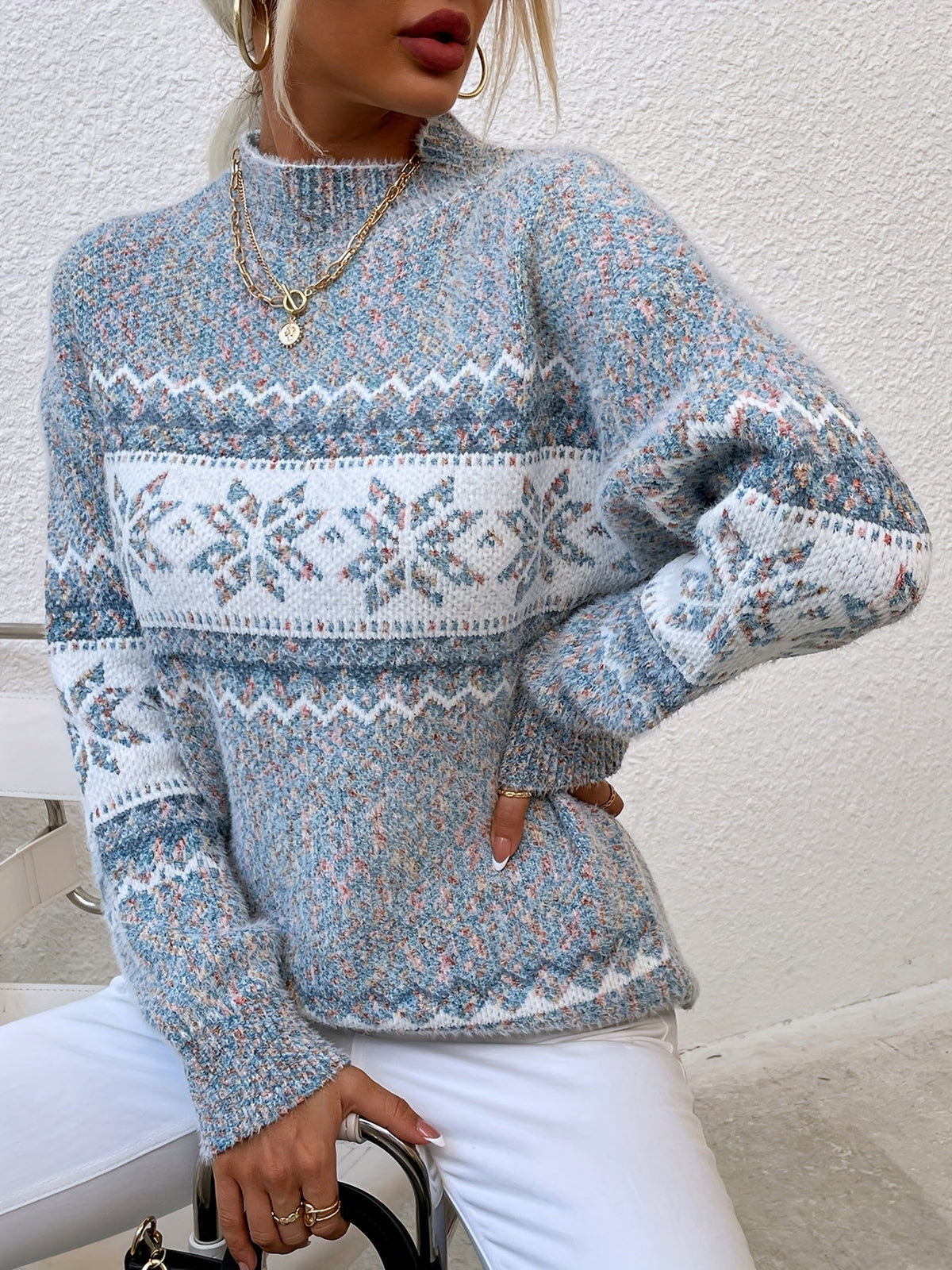 Ramona | Cozy Snowflake Mock-Neck Sweater