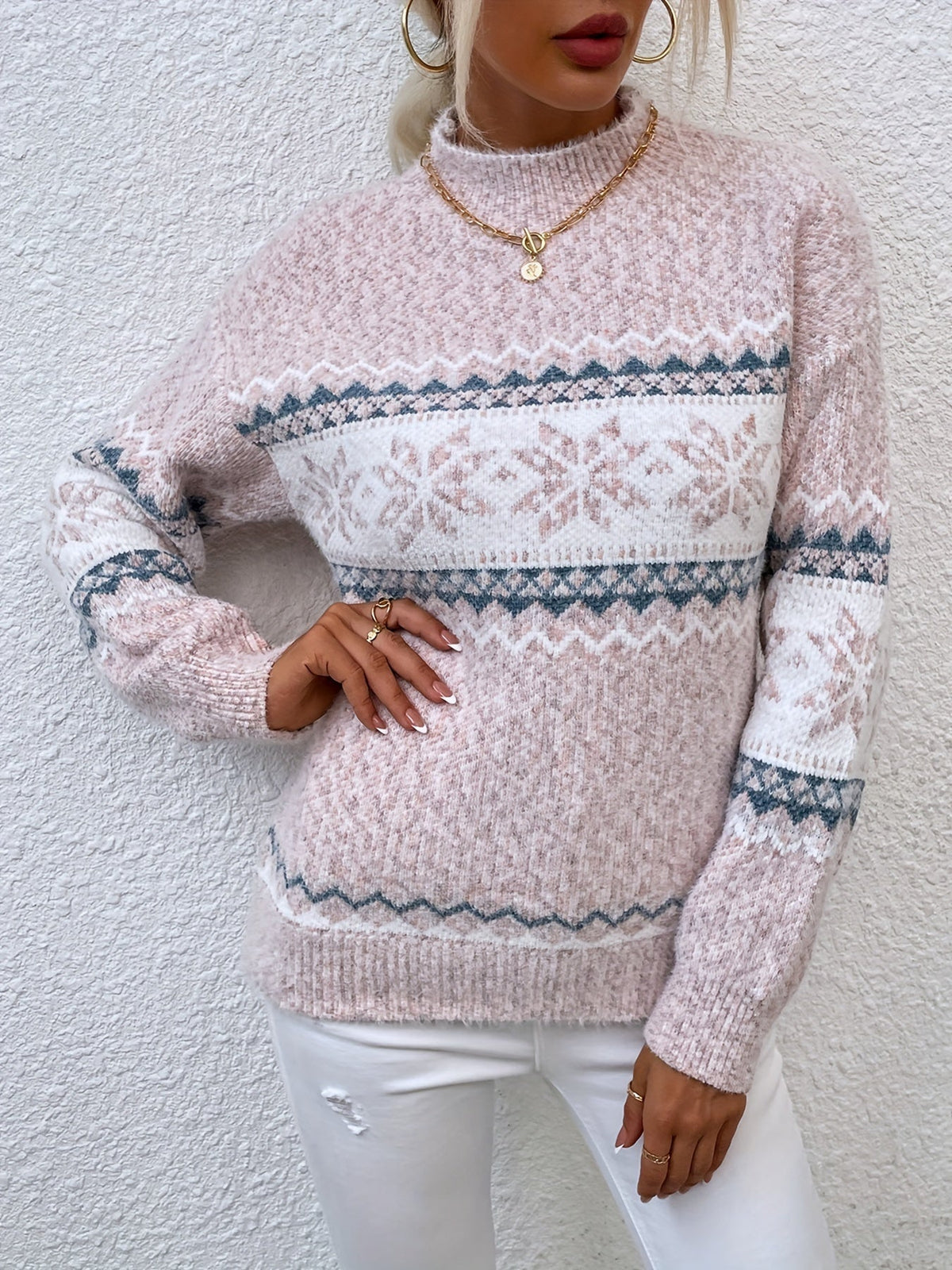 Ramona | Cozy Snowflake Mock-Neck Sweater