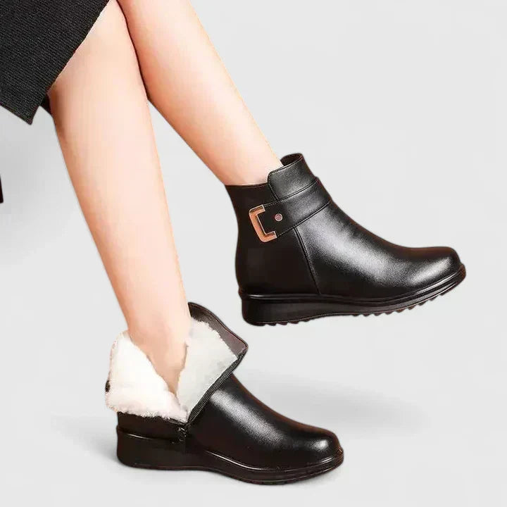 Rhovelyn | Orthopedic Boots